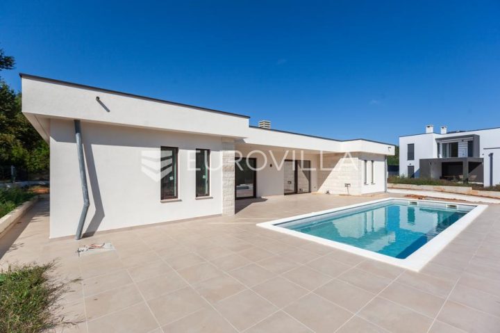 Haus Zu verkaufen - Istarska Labin - foto 2/8
