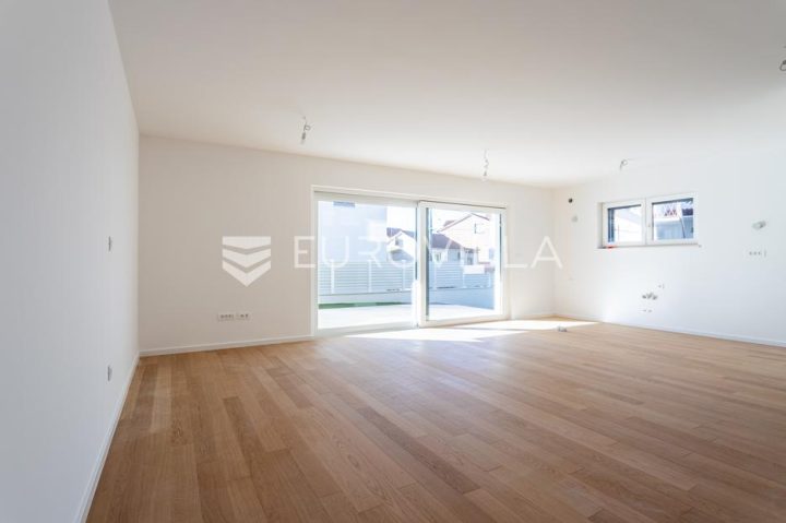 Apartmán na predaj 148 m² – Vodice