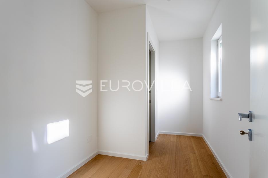 Apartmán Na predaj -  Vodice