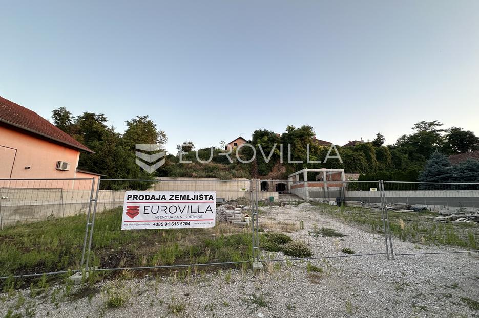 Pozemok Na predaj -  Vukovar