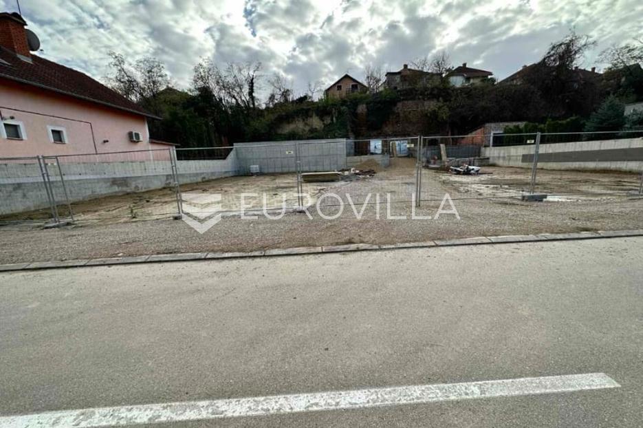 Pozemok Na predaj -  Vukovar