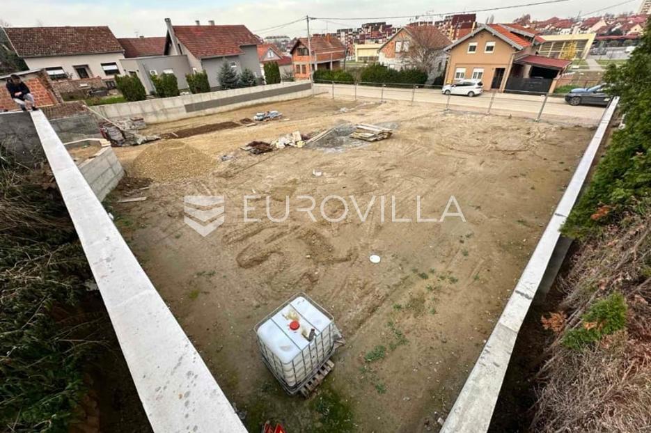 Pozemok Na predaj -  Vukovar