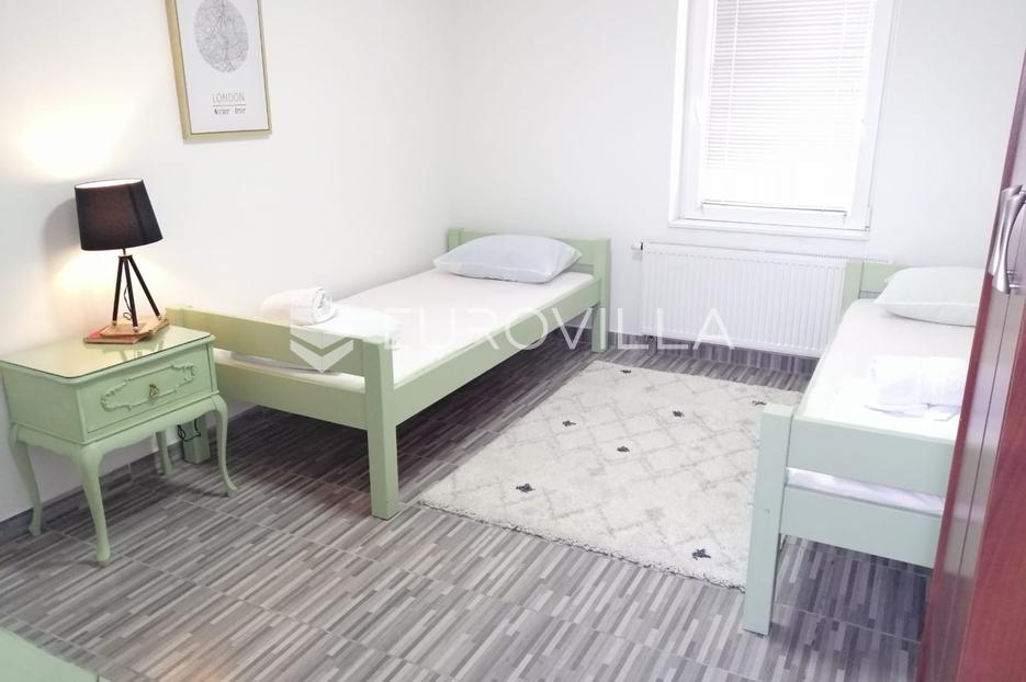 Hotel Na prodaju -  Karlovac