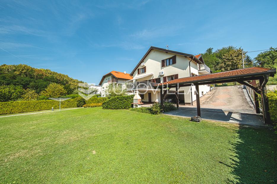 Casa In vendita -  Gornja Dubrava