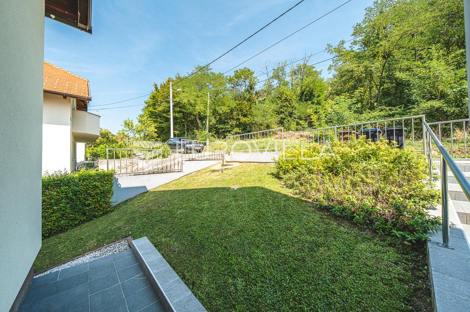 Casa In vendita -  Gornja Dubrava