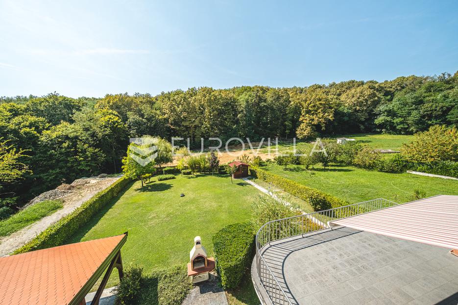 Casa In vendita -  Gornja Dubrava