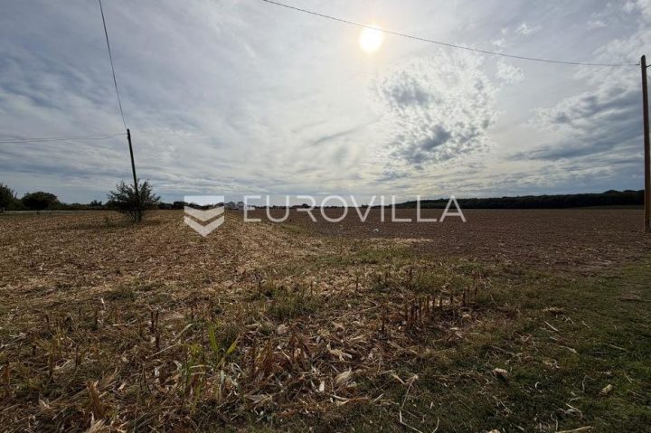 Terrain À vendre - Osječko-baranjska đakovo - foto 5/6