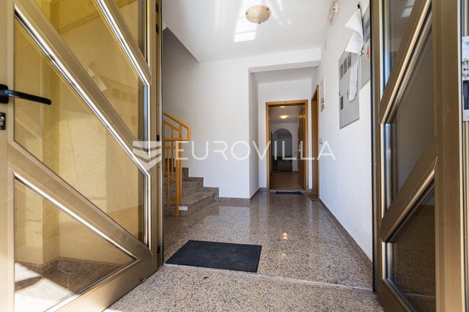 Apartma Naprodaj - Primorsko-goranska Malinska-Dubašnica