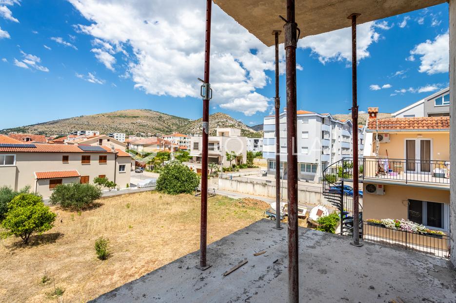 Appartamento In vendita - Splitsko-dalmatinska Trogir