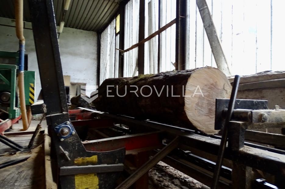 Commerciale In vendita -  Brod Moravice