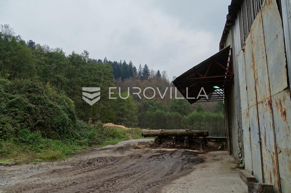 Commerciale In vendita -  Brod Moravice