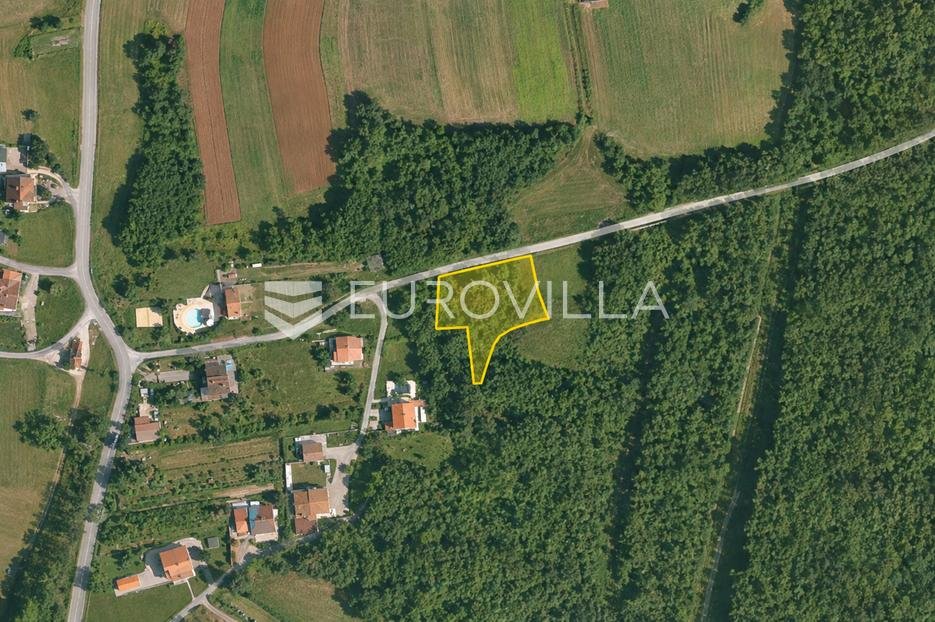 Parcela Na predaj - Istarska Karojba - foto 2/3