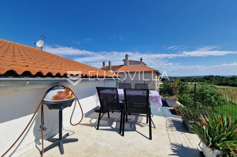 Apartma Na predaj - Istarska Ližnjan