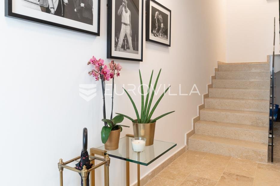 Apartmán K pronájmu - Istarska Rovinj