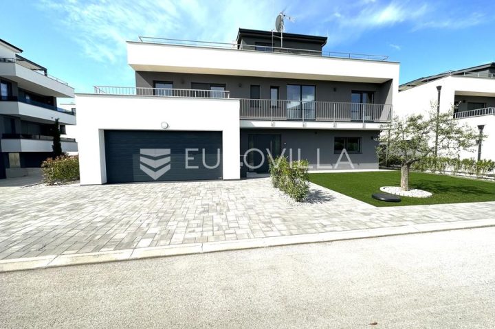 Casa In vendita - Istarska Medulin - foto 4/68
