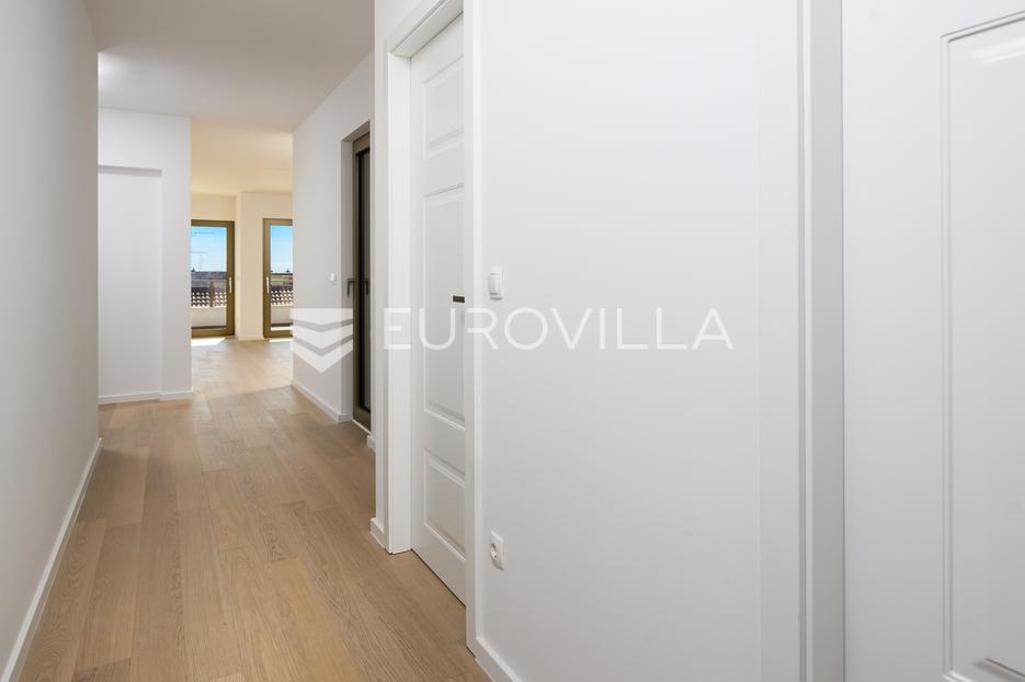 Apartment Zu verkaufen -  Split