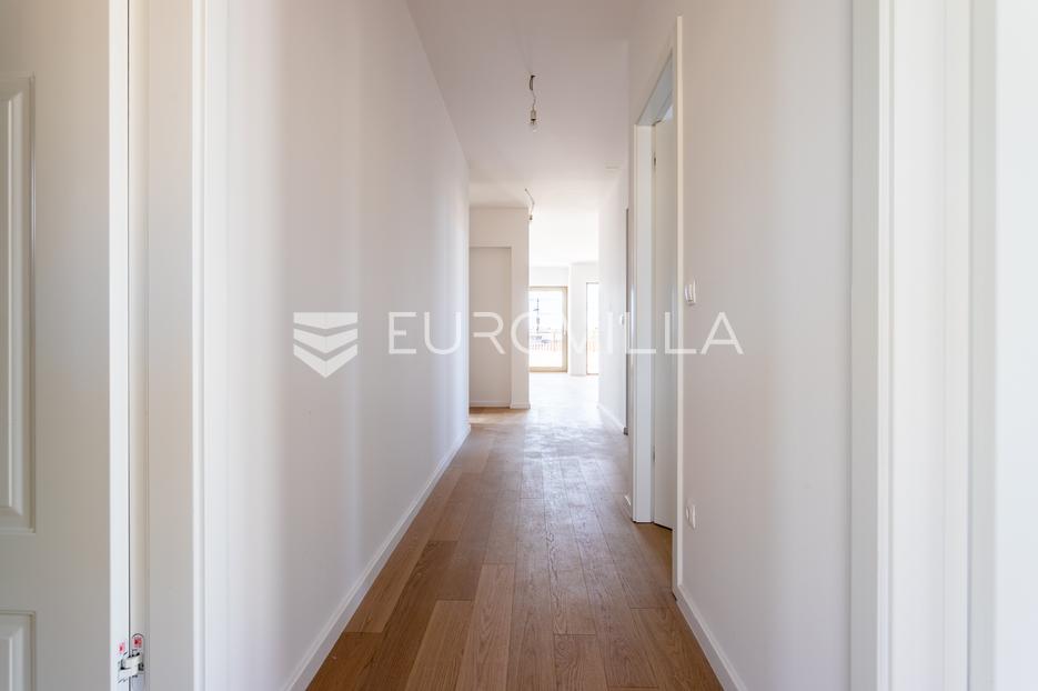 Apartment Zu verkaufen -  Split