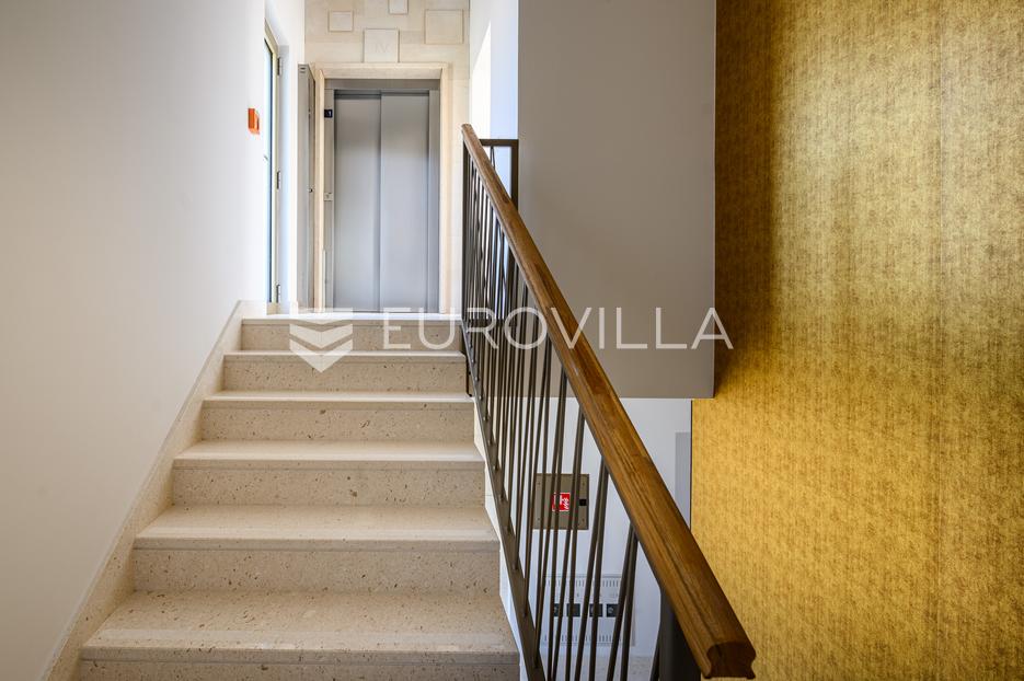 Apartment Zu verkaufen -  Split