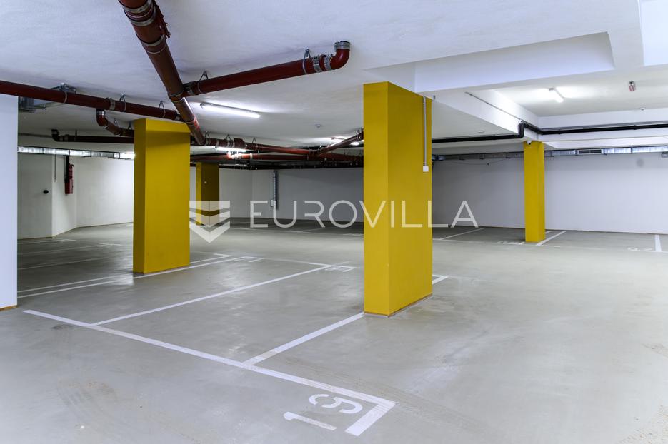 Apartment Zu verkaufen -  Split