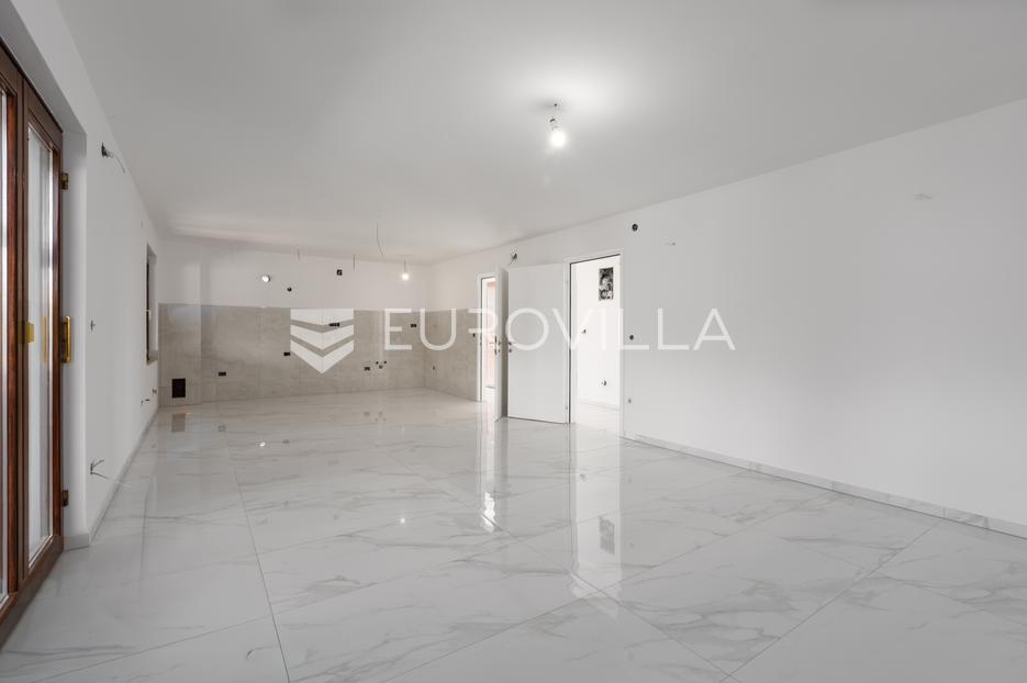 Appartamento In vendita - Poreč - foto 1/16
