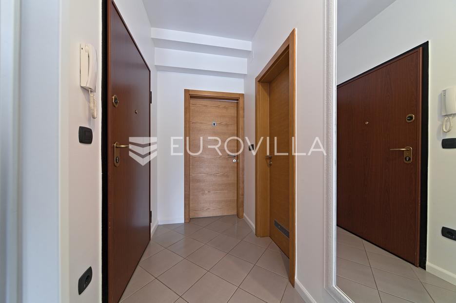 Apartmán Na prodej -  Osijek