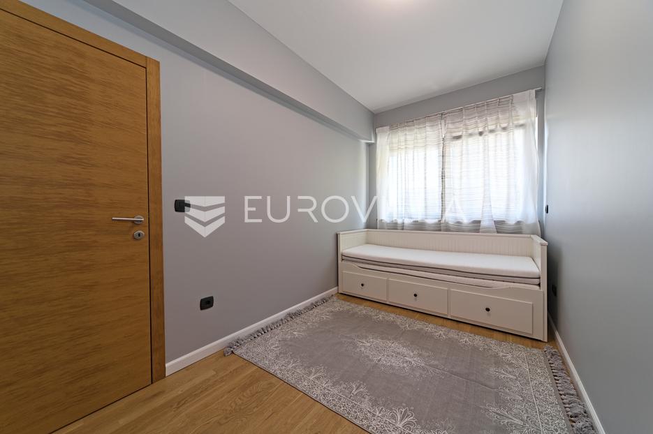 Apartmán Na prodej -  Osijek