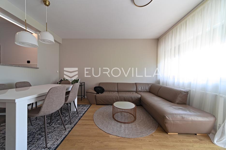 Apartmán Na prodej -  Osijek