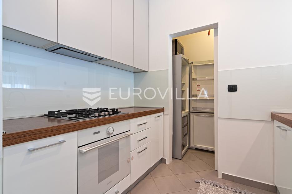 Apartmán Na prodej -  Osijek