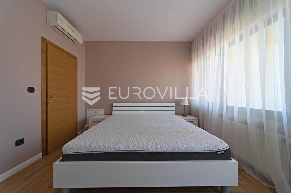 Apartmán Na prodej -  Osijek