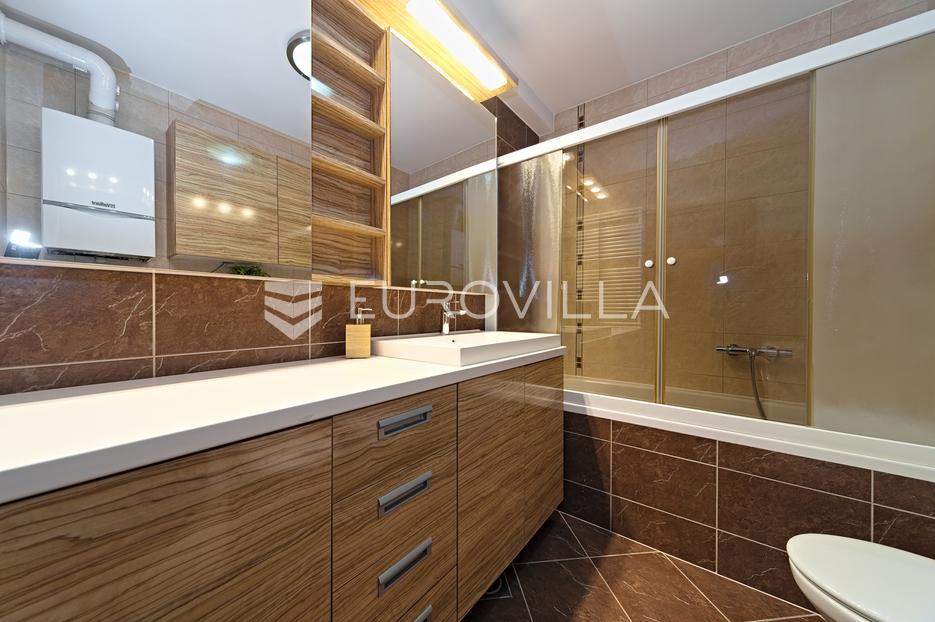 Apartmán Na prodej -  Osijek