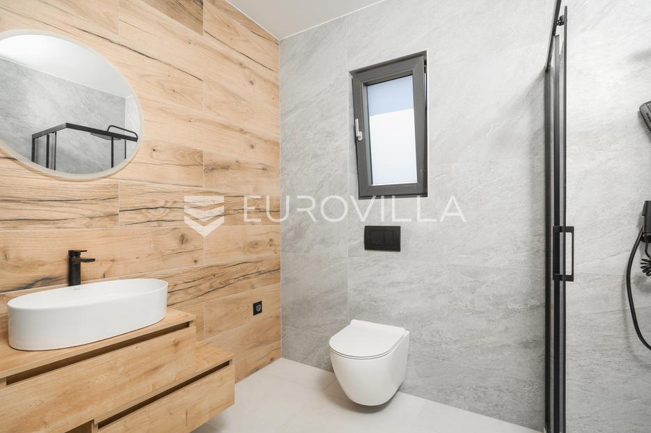 Appartamento In vendita -  Privlaka