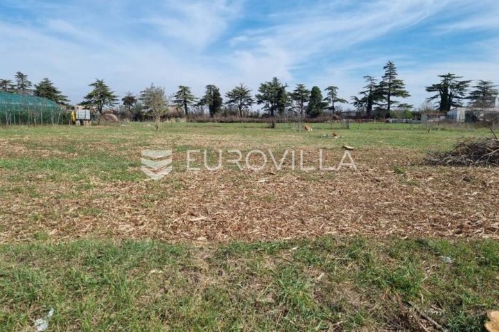 Land for sale 890 m² – Štinjan
