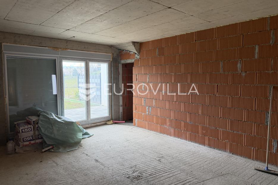 Dom Na sprzedaż -  Brdovec
