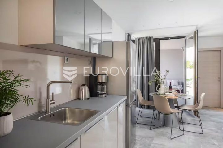 Apartma na predaj 43 m² – Komiža