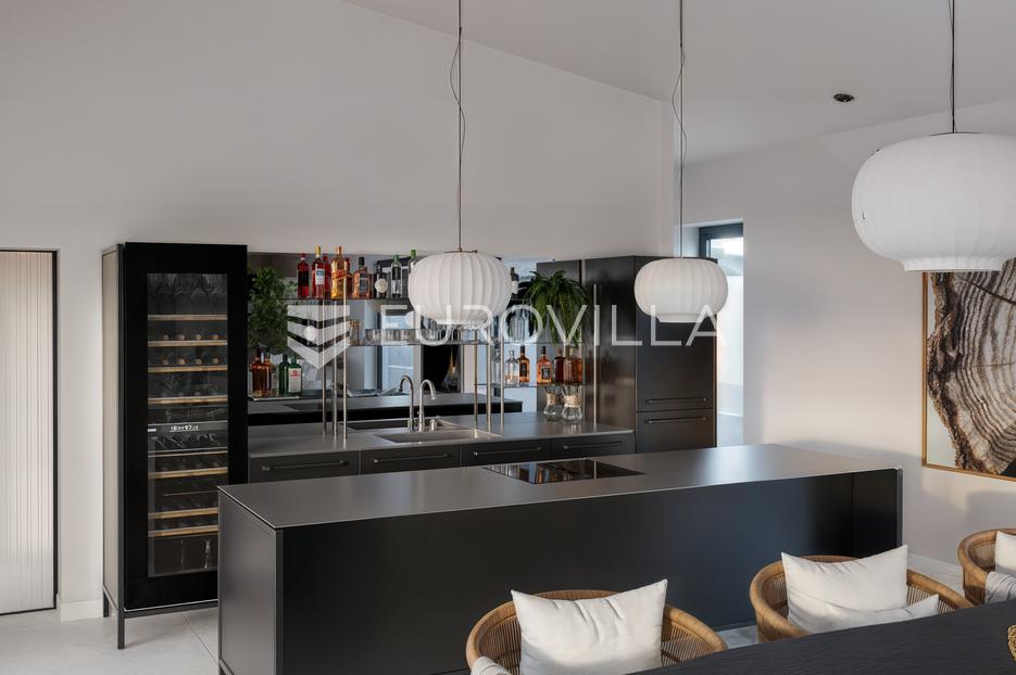 House For sale -  Buje