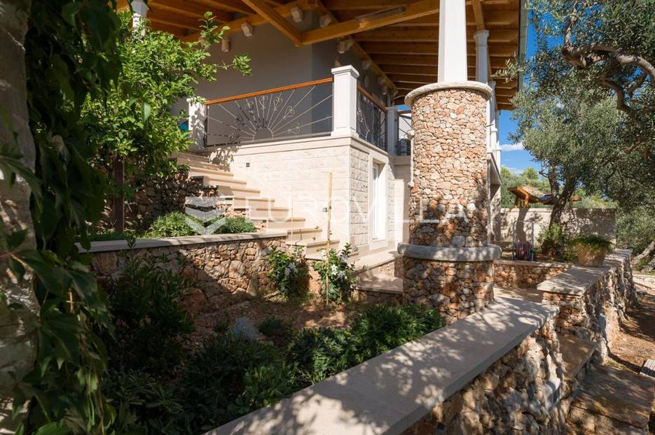 House For sale -  Bol