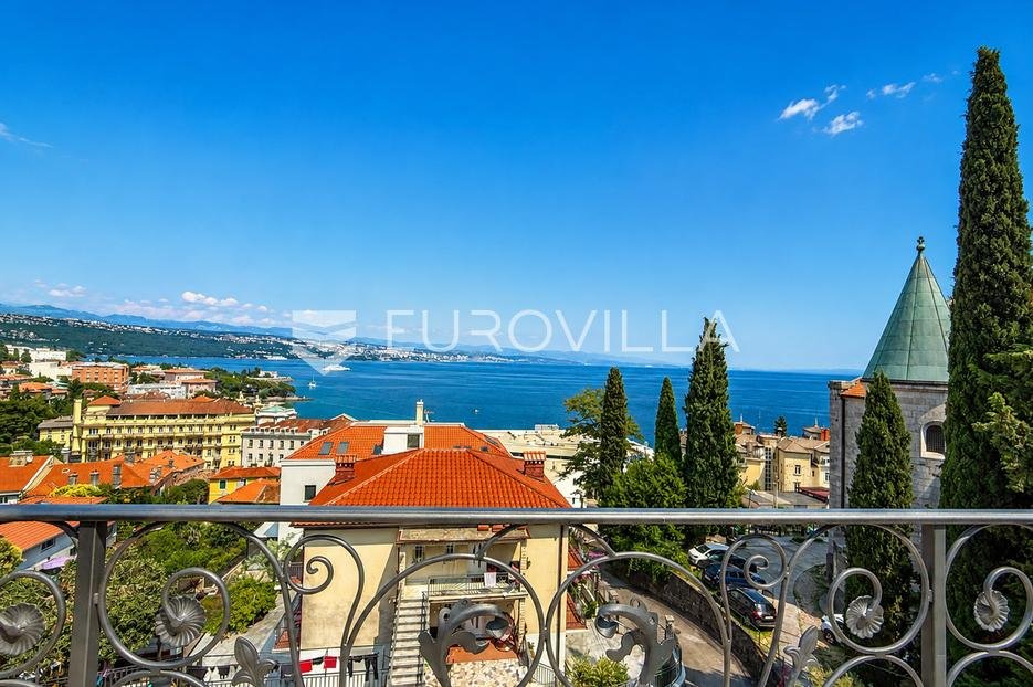 Mieszkanie Na sprzedaż - Primorsko-goranska Opatija - foto 2/12