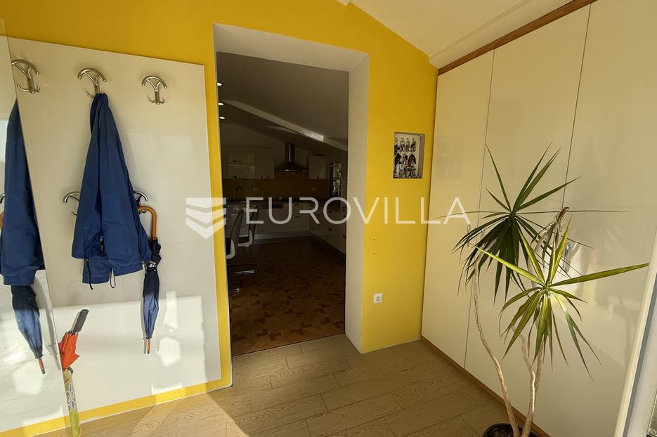 House For sale -  Ližnjan