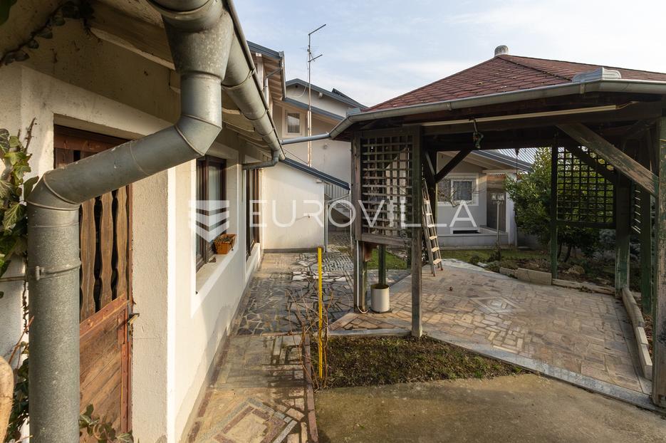 Kuća Na prodaju -  Sibinj