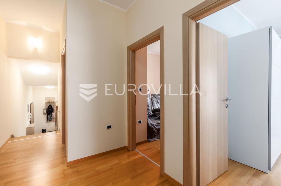 Apartment Zu verkaufen - Istarska Ližnjan