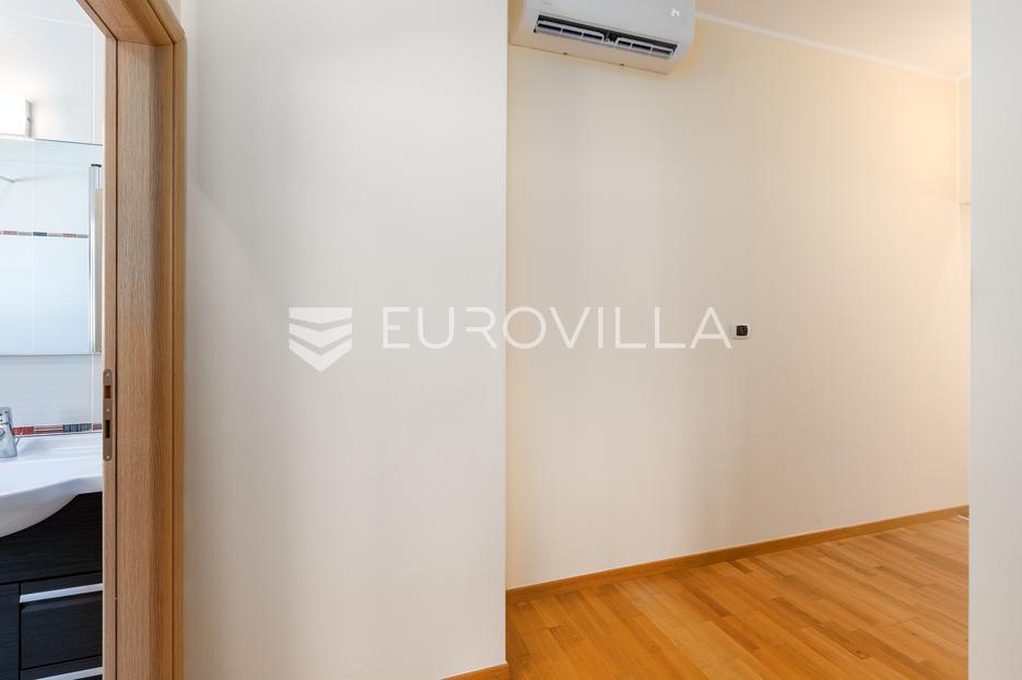 Apartment Zu verkaufen - Istarska Ližnjan