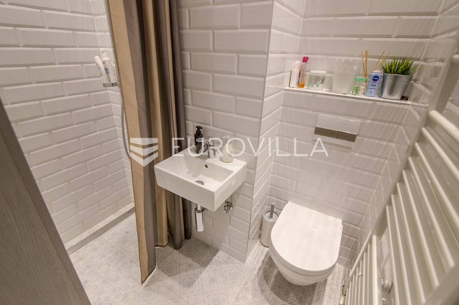 Flat For sale -  Donji Grad