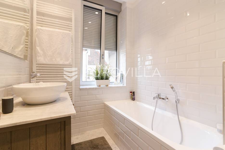 Flat For sale -  Donji Grad