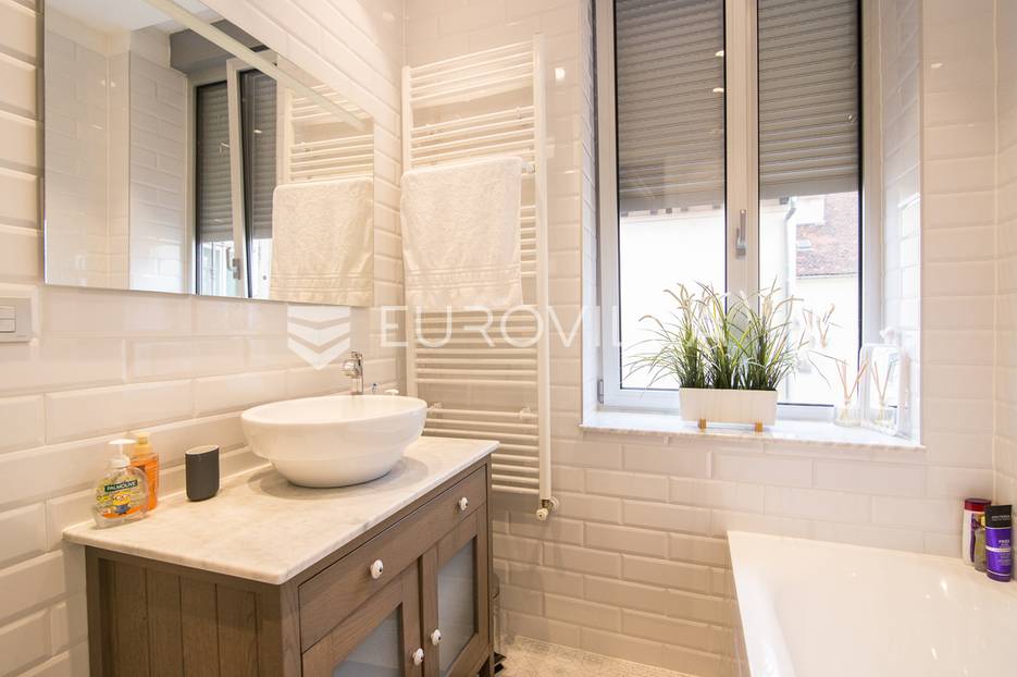 Flat For sale -  Donji Grad