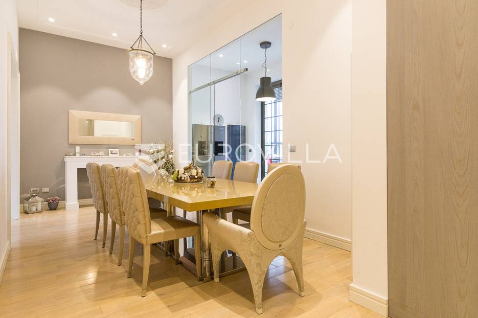 Flat For sale -  Donji Grad
