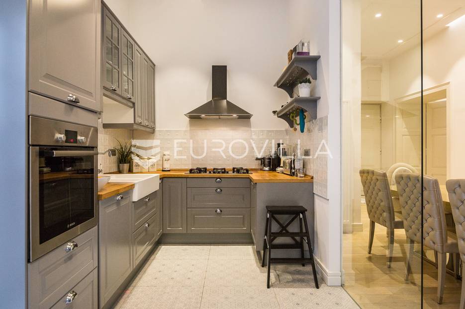 Flat For sale -  Donji Grad
