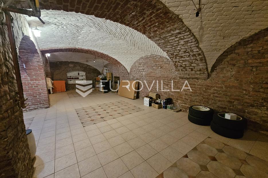 Kuća Na prodaju -  Osijek