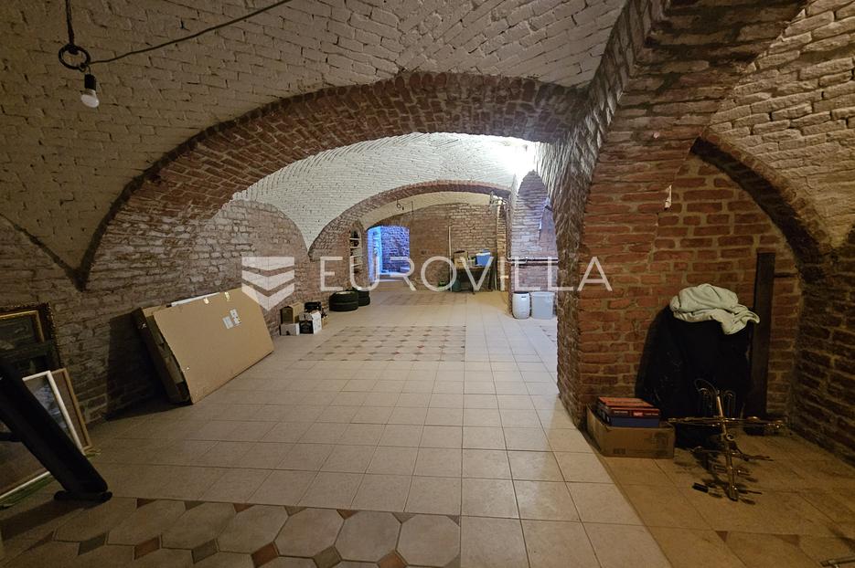 Kuća Na prodaju -  Osijek