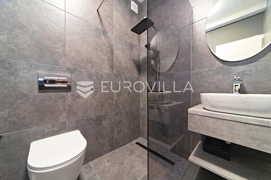 Appartement À vendre -  Osijek