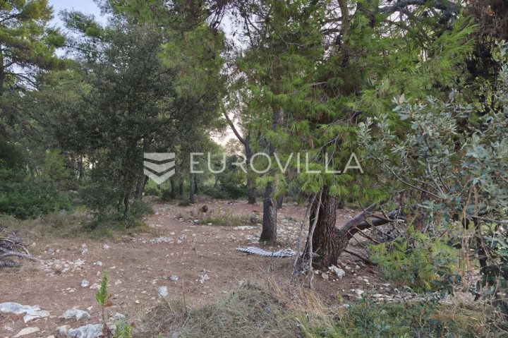 Pozemok na predaj 657 m² – Vir